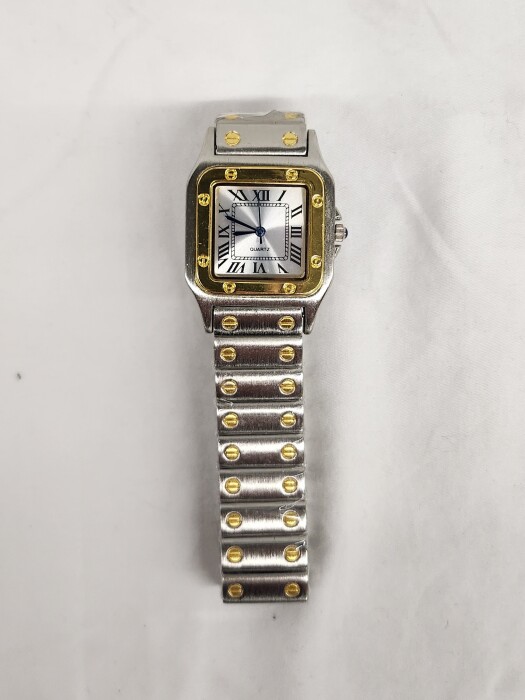 32 - Armbandhur -Bild 2.jpg