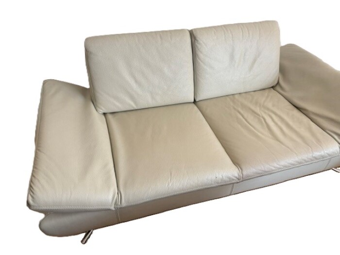 38 - 2 Sofa - Bild 1.jpg