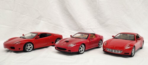 24-Auto Modelle-Bild 1.jpg